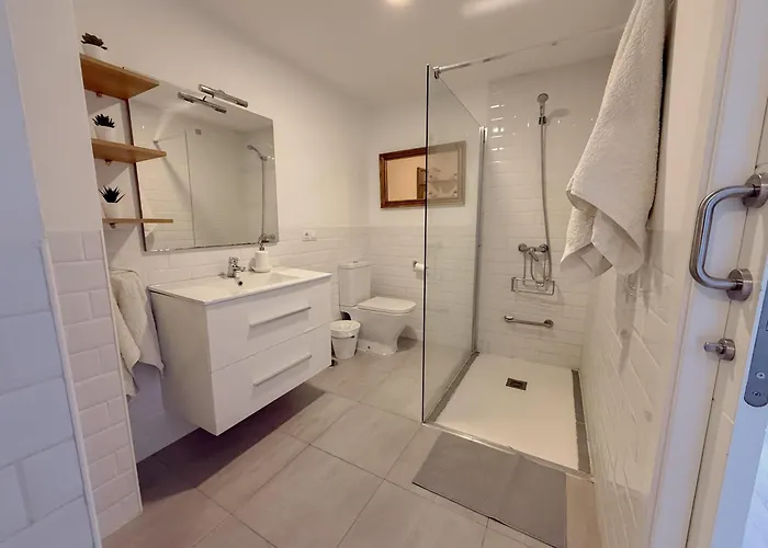 Pambnb- Atlantic View Retreat Tabaiba